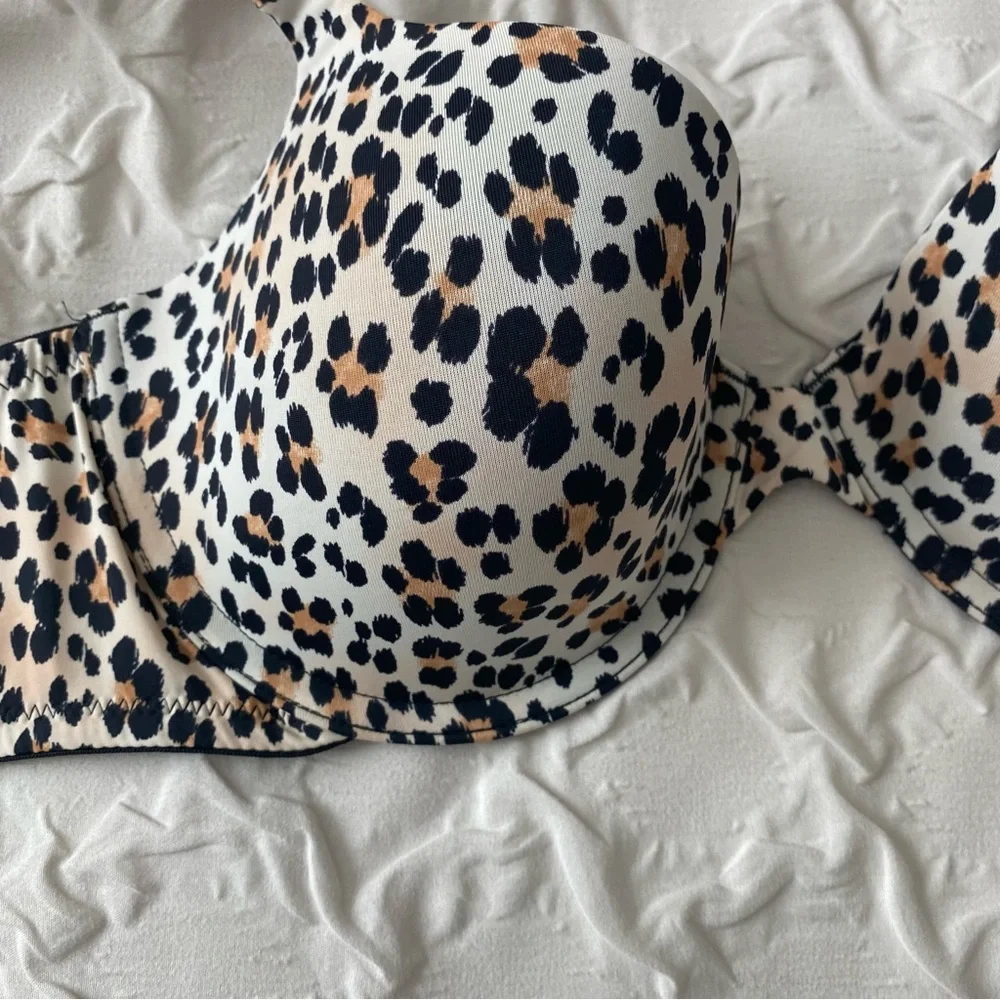 DreamFit || bundle of black and leopard bras
